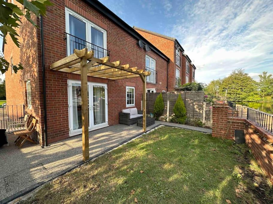Waterside Mufc & Trafford Centre Townhouse 4 Bedroom Free Parking Manchester Dış mekan fotoğraf